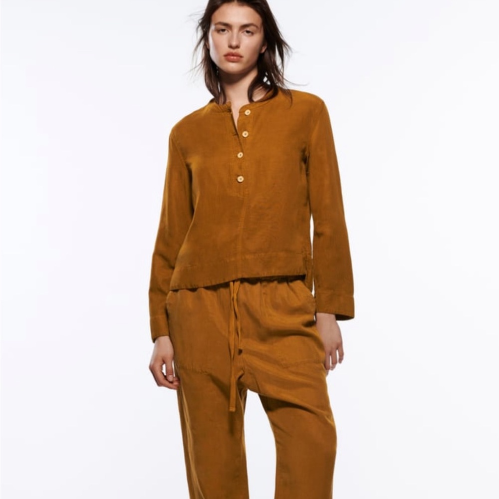 Zara NWT Buttoned Linen Blend Shirt